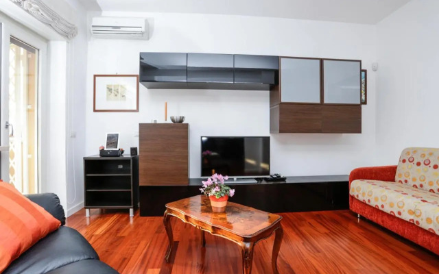 St. Peter Terrace Apartment