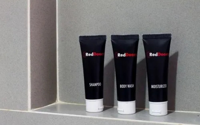 RedDoorz Plus @ Permata Karawaci