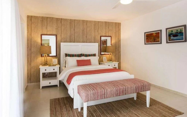 Sunny Vacation Villa 64