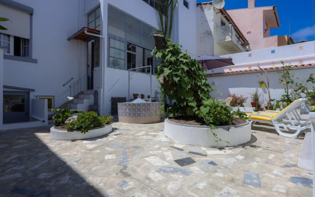 P tio da Foz by Rent4all