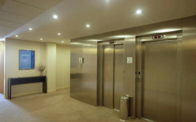 Holiday Inn Express Malaga Airport by IHG