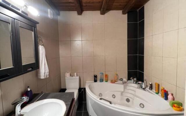 Chalet Luxury Villa By Makhome