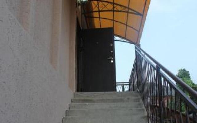 Guest House na Chehova 26