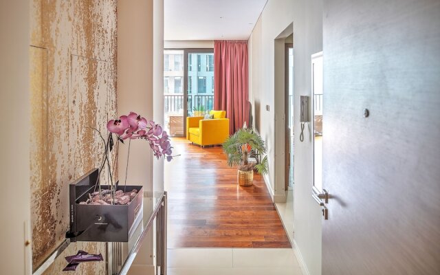 Dream Inn - City Walk Modern & Luxury