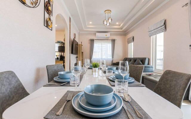 Cozy 3 Bedroom Pool Villa C883