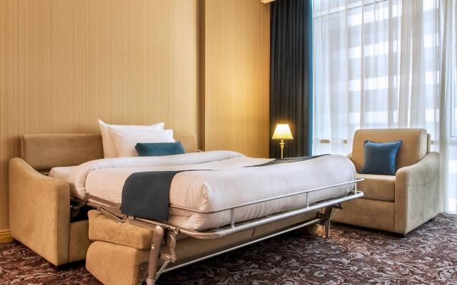 Golden Tulip Doha (Luxury City Hotel)