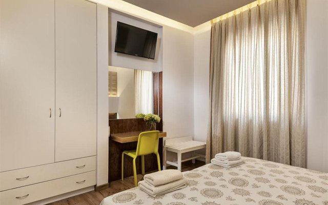 Elina Hotel Apartments