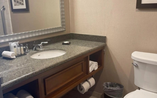 Grand Resort Hotel - Mt Laurel - Philadelphia