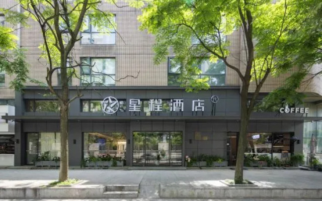 Ningbo Meiyi Hotel