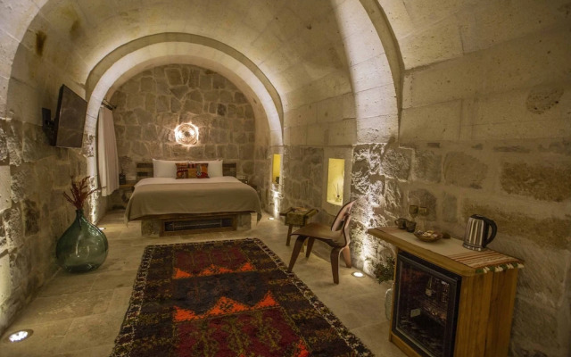 Doda Artisanal Cave Hotel +14