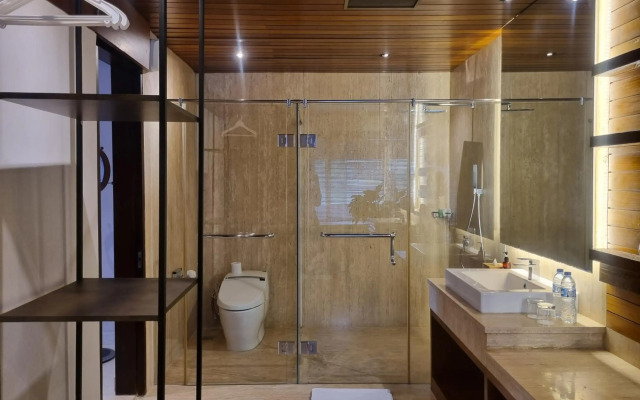 Crystalkuta Hotel - Bali