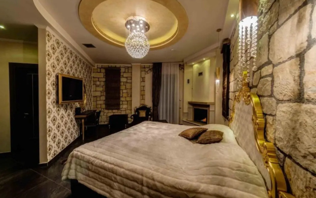 Chateau Rond Boutique Hotel & Spa