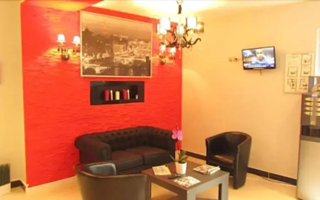 Hotel La Perle Montparnasse
