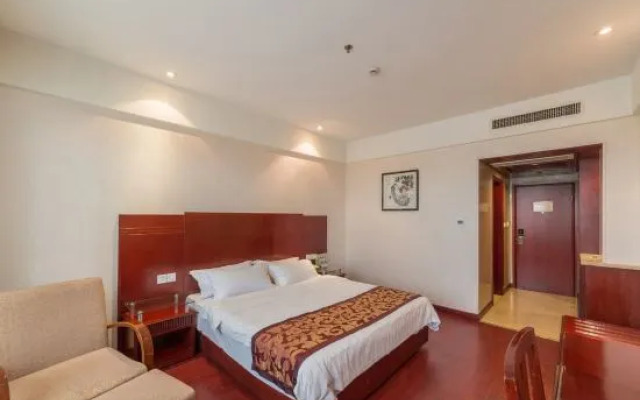 Yancheng Hotel
