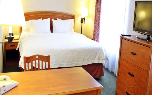 Hampton by Hilton Saltillo