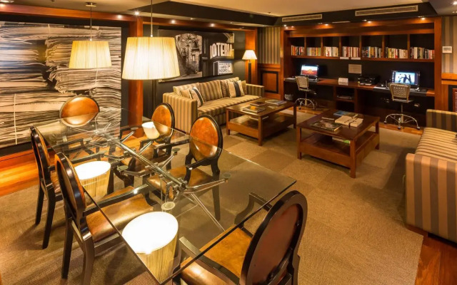 U232 Hotel