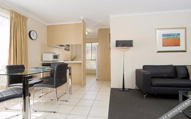 Accommodate Canberra - Kingston Court