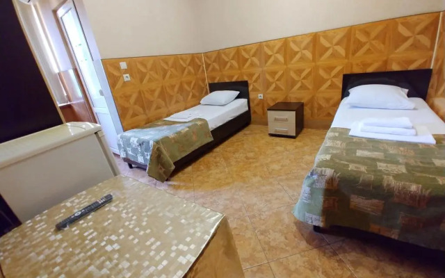 Alice Guest House