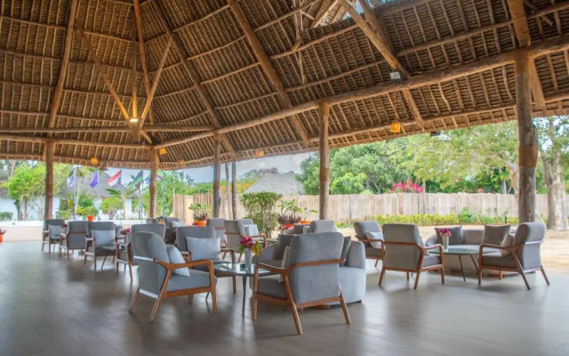 Royal Mandarin Hotel & Resort