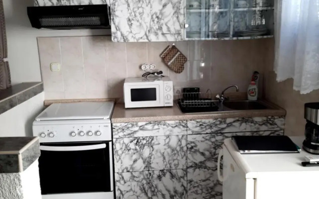 Apartmani Ana-Lora