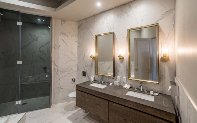Mayfair Hotel