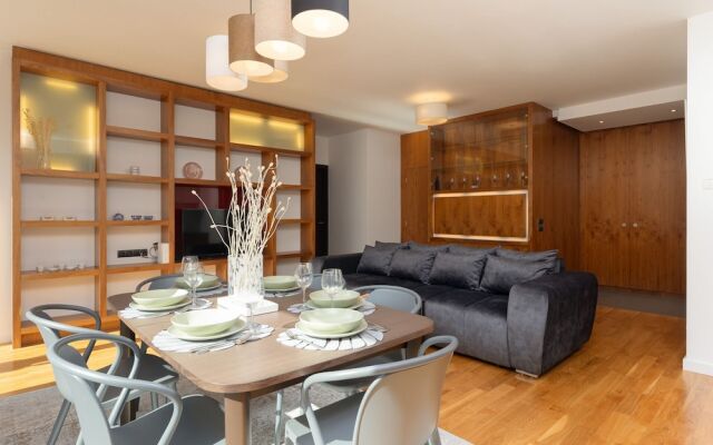 Apartament z 2 Sypialniami by Renters