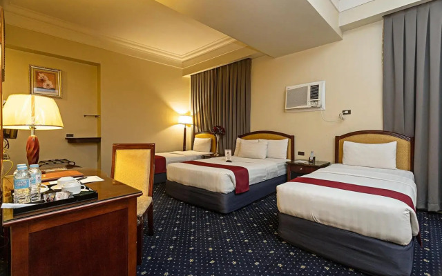 Sarrosa International Hotel and Residential Suites