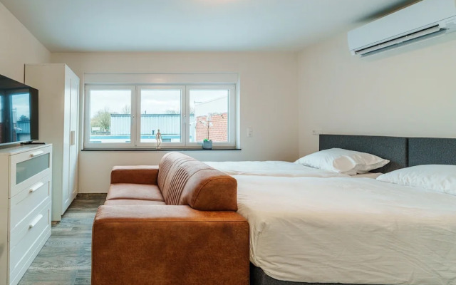 Cosy Apartment Near Center