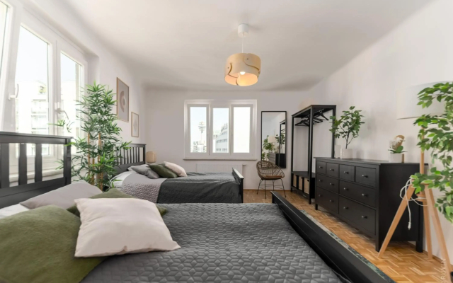 King bed home, 3 bed rooms, Ideal for groups of Ten, 16 - Hotel in Vienna - Photo 2