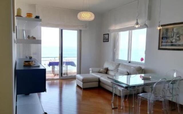 Отель Flat 2 bedrooms 2 bathrooms - Genoa Италия, Генуя - отзывы, цены и фото номеров - забронировать отель Flat 2 bedrooms 2 bathrooms - Genoa онлайн