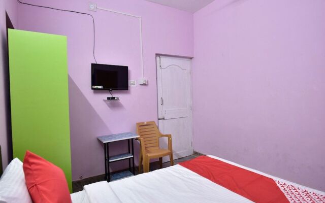 Oyo 14712 The New Garden Inn
