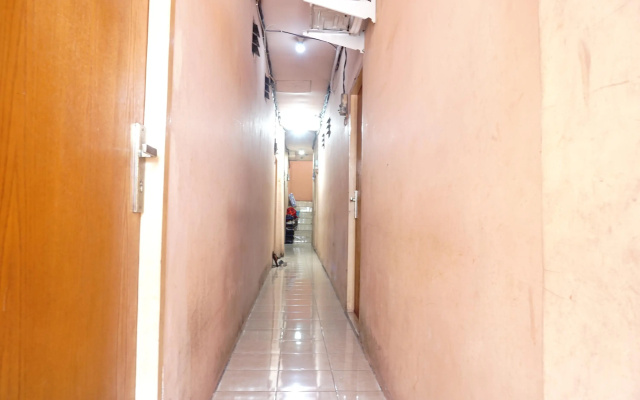 OYO 94790 Putri Bungsu Residence