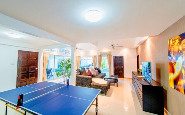 Suk Sabai Tropical Pool Villa