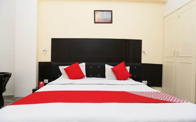 Hotel Chanakya