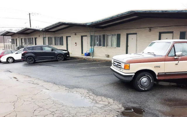 Oyo Hotel Beckley West