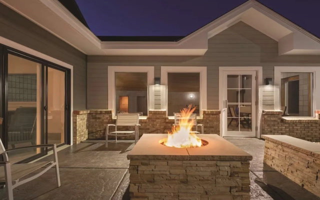 Country Inn & Suites by Radisson, Northfield, MN