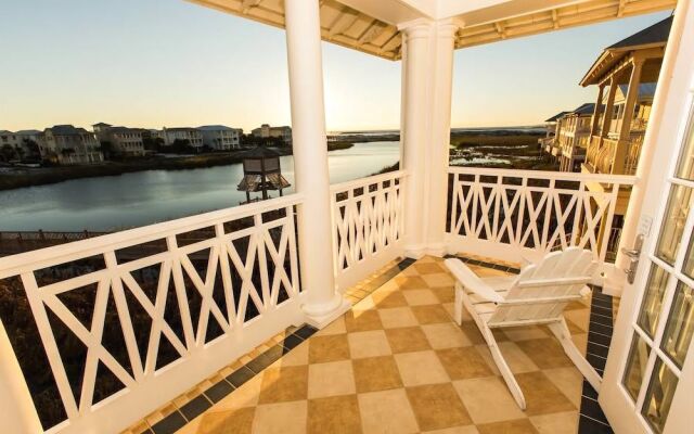 Bella Luna by RedAwning