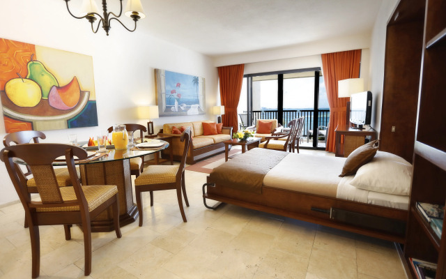 The Royal Cancun All Suites Resort