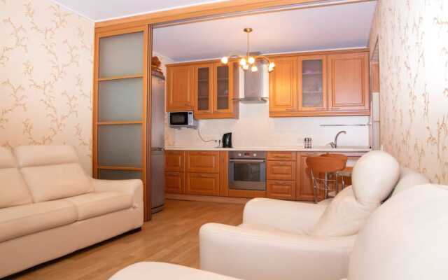 Apartment on Partizanskiy Pr. 58V