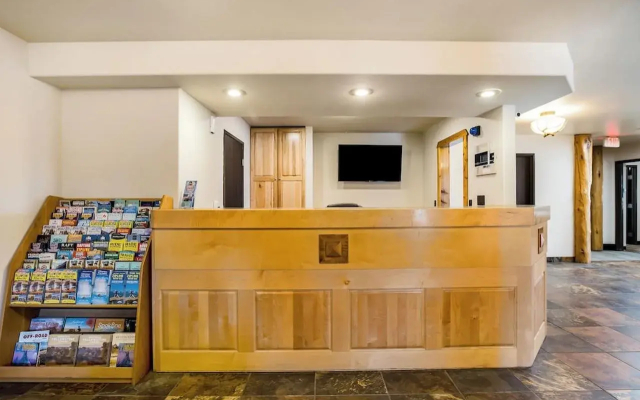 Mountain Vista Hotel