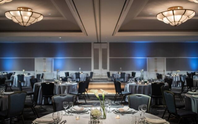 Renaissance Concourse Atlanta Airport Hotel