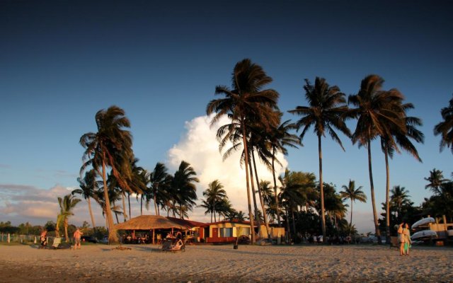 Travellers Beach Resort - Hostel