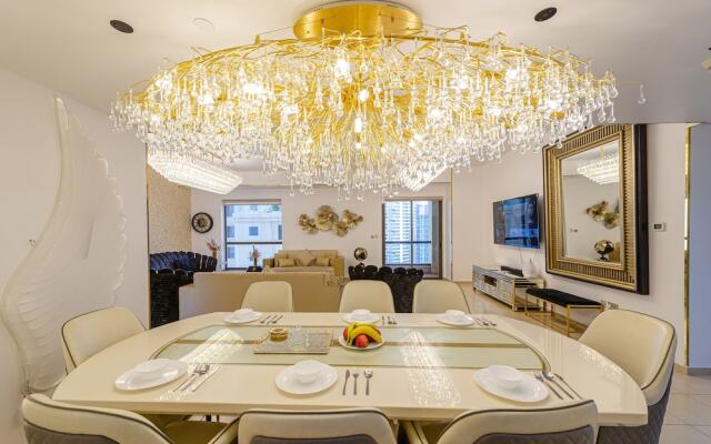 Marco Polo - Deluxe Waterfront Roomy Apt, Perfect for Groups