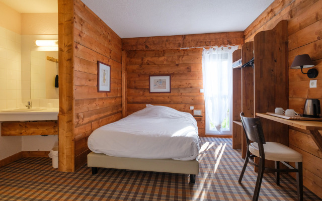 Cit'Hotel Le Montreal