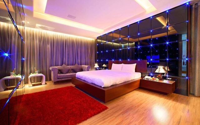 Changhua Laurel Boutique Motel