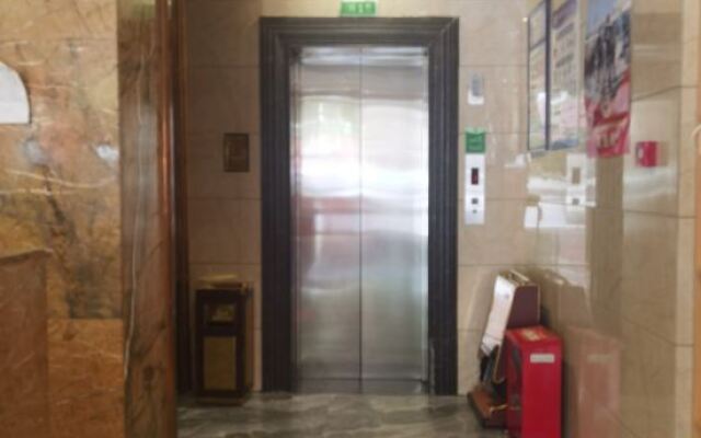 Jingtong Hotel (Baise National Medical College)