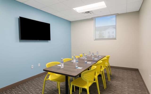 TRU BY Hilton Sharonville