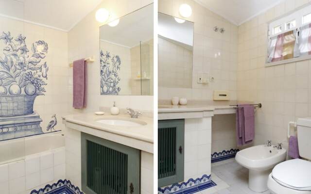 Cozy Golf Villa in Cascais