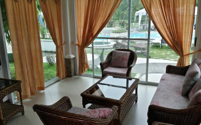 Asian Greenville Hotel and Resort
