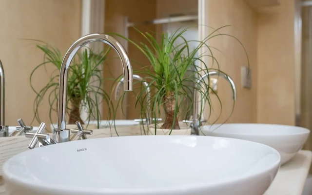 Boutique - Lodge & Suites